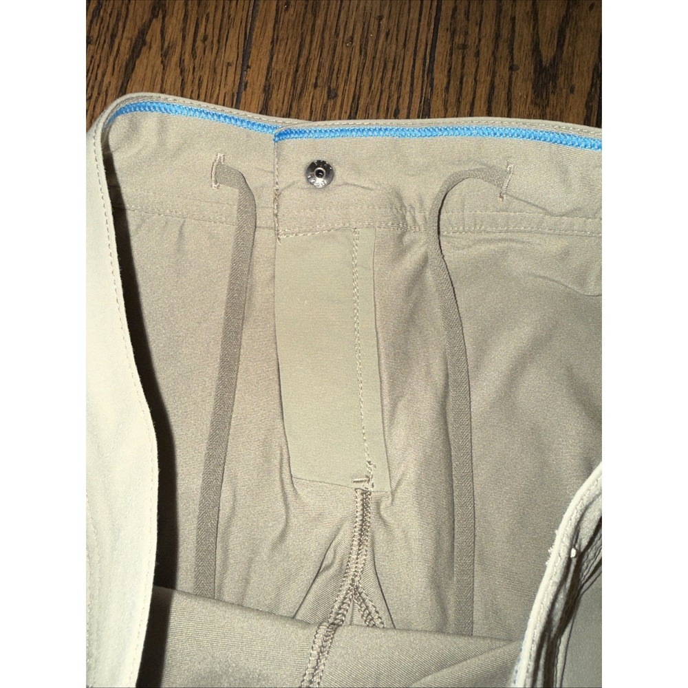 Columbia Women's Omni-Shield Advanced Repellency Taupe Skort Size 6 Outdoor - Picture 10 of 11